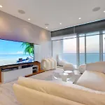Apartamento De Lujo Para Estrenar Frente Al Mar